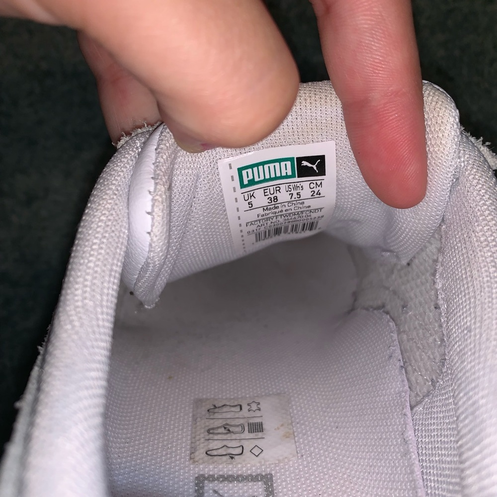 White Puma sneakers - Picture 2 of 4